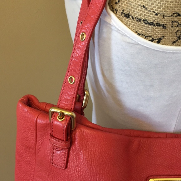 Marc by Marc Jacobs Dark Coral Leather Handbag - Picture 3 of 10